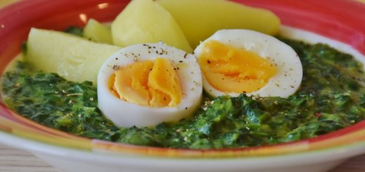 суп в тарелке