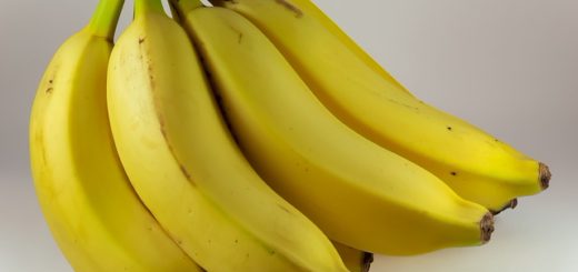 гроздь бананов