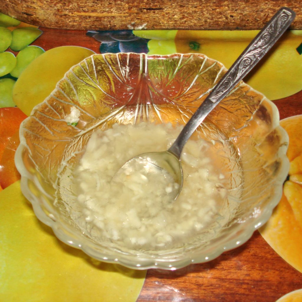 соус из чеснока для запеченных овощей