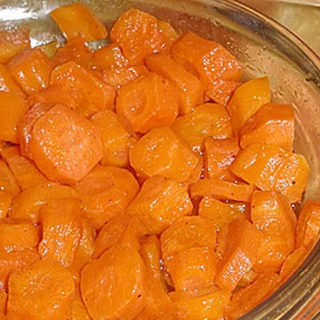 ТУшеная морковь